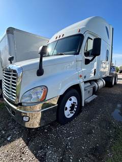 Freightliner Cascadia 125 Sleeper Semi Truck - 72" Condo Sleeper, 455HP, 12 Speed Automatic