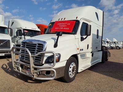 Freightliner Cascadia 125 Sleeper Semi Truck - 69" Condo Sleeper, 10 Speed Manual