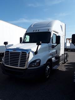 Freightliner Cascadia 125 Sleeper Semi Truck - 72" Condo Sleeper, 400HP, 12 Speed Automatic