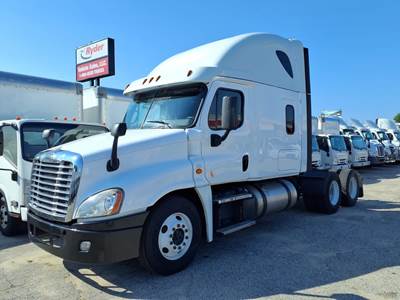 Freightliner Cascadia 125 Sleeper Semi Truck - 65" Condo Sleeper, 455HP, 10 Speed Manual