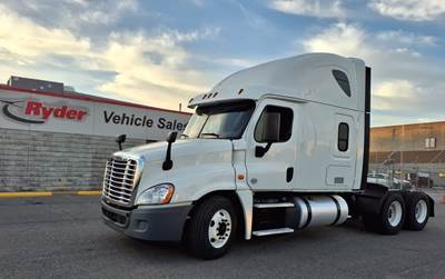 Freightliner Cascadia 125 Sleeper Semi Truck - 72" Condo Sleeper, 455HP, 10 Speed Manual