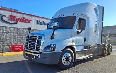 Freightliner Cascadia 125 Sleeper Semi Truck - 72" Condo Sleeper, 400HP, 12 Speed Automatic