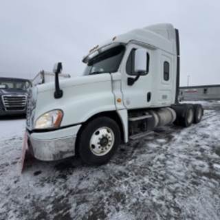 Freightliner Cascadia 125 Sleeper Semi Truck - 48" Mid Roof Sleeper, 455HP, 10 Speed Manual