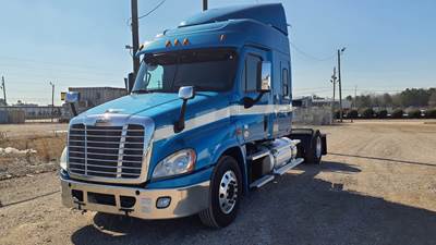 Freightliner Cascadia 125 Single Axle Sleeper Semi Truck - 60" Condo Sleeper, 455HP, 10 Speed Manual