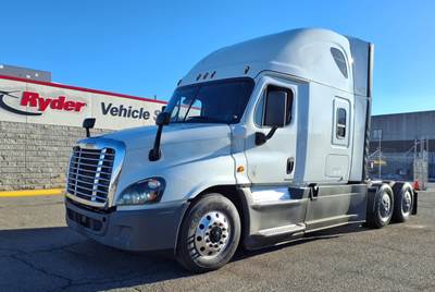 Freightliner Cascadia 125 Sleeper Semi Truck - 72" Condo Sleeper, 400HP, 12 Speed Automatic