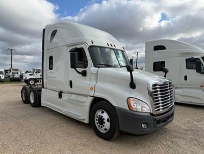 Freightliner Cascadia 125 Sleeper Semi Truck - 48" Condo Sleeper, 455HP, 12 Speed Automatic
