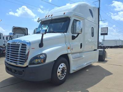 Freightliner Cascadia 125 Single Axle Sleeper Semi Truck - 60" Condo Sleeper, 400HP, 10 Speed Automatic