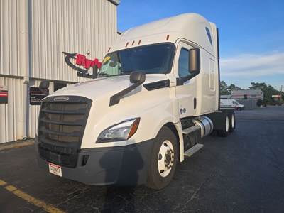Freightliner Cascadia 125 Sleeper Semi Truck - 73" Mid Roof Sleeper, 455HP, 12 Speed Automatic