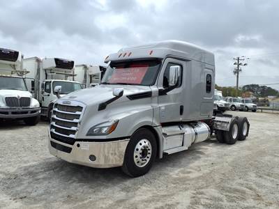 Freightliner Cascadia 126 Sleeper Semi Truck - 72" Mid Roof Sleeper, 455HP, 12 Speed Automatic