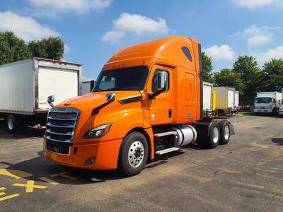Freightliner Cascadia 126 Sleeper Semi Truck - 72" Mid Roof Sleeper, 455HP, 12 Speed Automatic