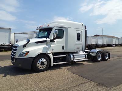 Freightliner Cascadia 126 Sleeper Semi Truck - 63" Mid Roof Sleeper, 455HP, 12 Speed Automatic