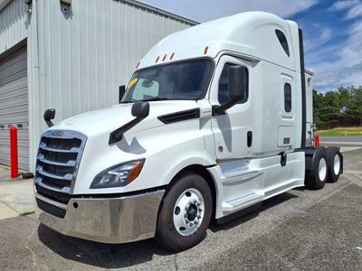 Freightliner Cascadia 126 Sleeper Semi Truck - 72" Condo Sleeper, 12 Speed Automatic