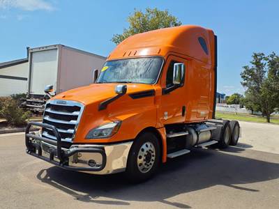 Freightliner Cascadia 126 Sleeper Semi Truck - 72" Condo Sleeper, 455HP, 12 Speed Automatic