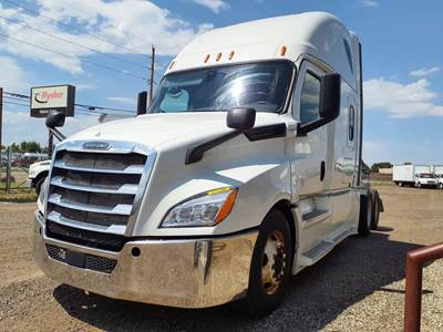 Freightliner Cascadia 126 Sleeper Semi Truck - 72" Condo Sleeper, 455HP, 12 Speed Automatic