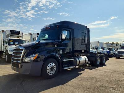 Freightliner Cascadia 126 Sleeper Semi Truck - 36" Mid Roof Sleeper, 475HP, 10 Speed Manual