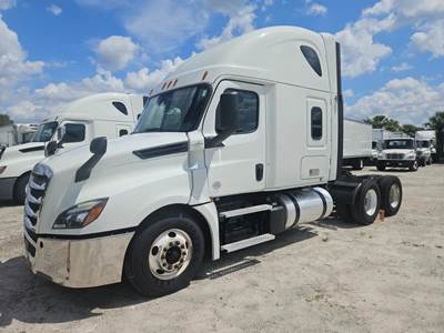 Freightliner Cascadia 126 Sleeper Semi Truck - 48" Mid Roof Sleeper, 455HP, 12 Speed Automatic