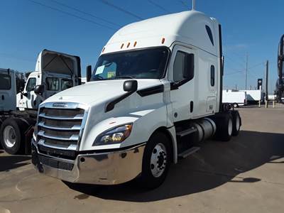 Freightliner Cascadia 126 Sleeper Semi Truck - 72" Condo Sleeper, 455HP, 12 Speed Automatic