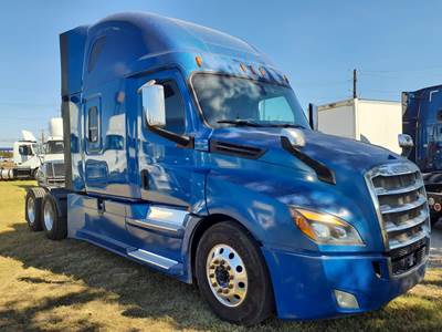 Freightliner Cascadia 126 Sleeper Semi Truck - 48" Condo Sleeper, 455HP, 12 Speed Automatic