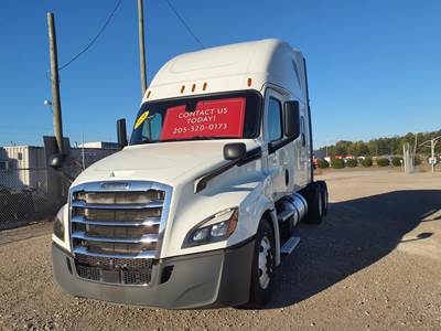 Freightliner Cascadia 126 Sleeper Semi Truck - 36" Condo Sleeper, 455HP, 10 Speed Manual