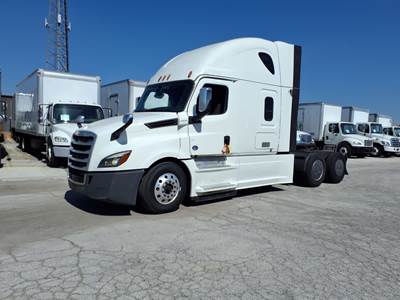Freightliner Cascadia 126 Sleeper Semi Truck - 48" Condo Sleeper, 455HP, 12 Speed Automatic