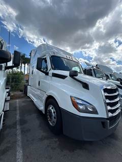 Freightliner Cascadia 126 Sleeper Semi Truck - 82" Condo Sleeper, 455HP, 12 Speed Automatic
