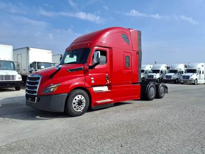 Freightliner Cascadia 126 Sleeper Semi Truck - 48" Condo Sleeper, 455HP, 12 Speed Automatic