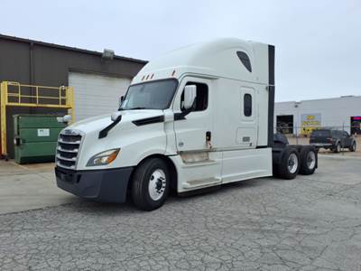 Freightliner Cascadia 126 Sleeper Semi Truck - 48" Condo Sleeper, 455HP, 12 Speed Automatic