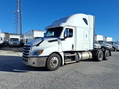 Freightliner Cascadia 126 Sleeper Semi Truck - 48" Condo Sleeper, 455HP, 12 Speed Automatic