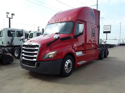 Freightliner Cascadia 126 Sleeper Semi Truck - 72" Condo Sleeper, 455HP, 12 Speed Automatic