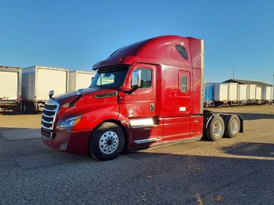 Freightliner Cascadia 126 Sleeper Semi Truck - 73" Condo Sleeper, 455HP, 12 Speed Automatic