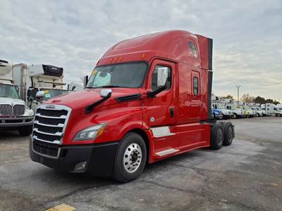 Freightliner Cascadia 126 Sleeper Semi Truck - 72" Condo Sleeper, 505HP, 12 Speed Automatic