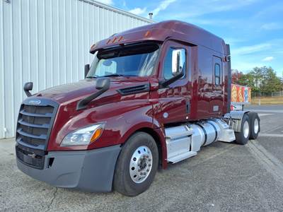 Freightliner Cascadia 126 Sleeper Semi Truck - 72" Mid Roof Sleeper, 455HP, 12 Speed Automatic