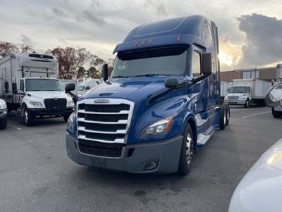 Freightliner Cascadia 126 Sleeper Semi Truck - 72" Condo Sleeper, 505HP, 10 Speed Manual