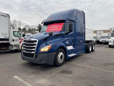 Freightliner Cascadia 126 Sleeper Semi Truck - 72" Condo Sleeper, 505HP, 10 Speed Manual