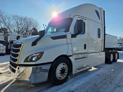 Freightliner Cascadia 126 Sleeper Semi Truck - 50" Condo Sleeper, 455HP, 12 Speed Automatic