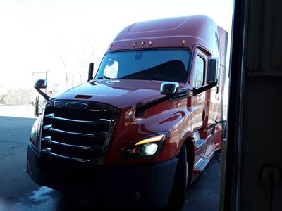 Freightliner Cascadia 126 Sleeper Semi Truck - 70" Condo Sleeper, 455HP, 12 Speed Automatic