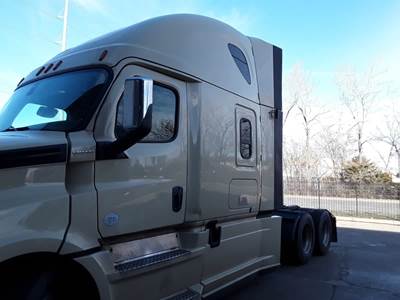 Freightliner Cascadia 126 Sleeper Semi Truck - 70" Condo Sleeper, 455HP, 12 Speed Automatic