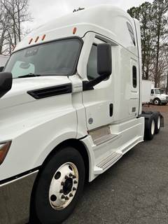 Freightliner Cascadia 126 Sleeper Semi Truck - 72" Condo Sleeper, 455HP, 12 Speed Automatic