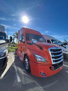 Freightliner Cascadia 126 Sleeper Semi Truck - 72" Condo Sleeper, 455HP, 12 Speed Automatic