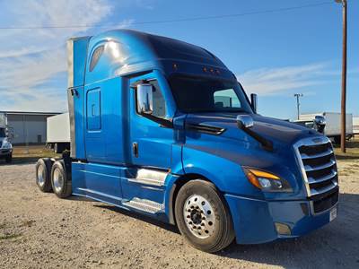 Freightliner Cascadia 126 Sleeper Semi Truck - 48" Condo Sleeper, 455HP, 12 Speed Automatic