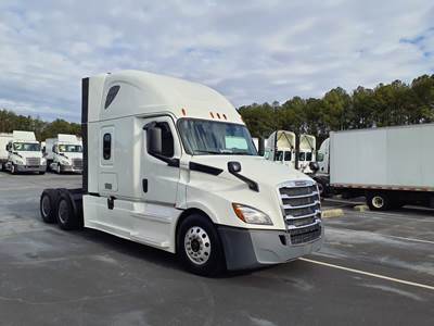 Freightliner Cascadia 126 Sleeper Semi Truck - 73" Condo Sleeper, 455HP, 12 Speed Automatic