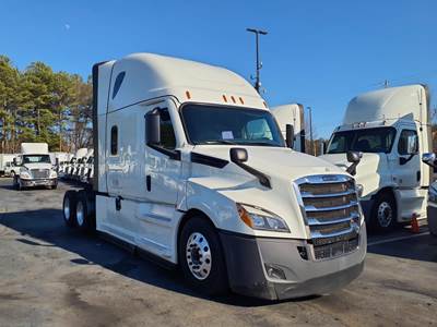 Freightliner Cascadia 126 Sleeper Semi Truck - 73" Condo Sleeper, 455HP, 12 Speed Automatic