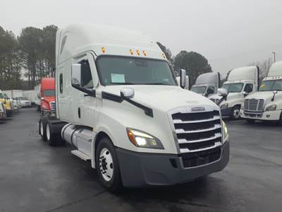 Freightliner Cascadia 126 Sleeper Semi Truck - 73" Condo Sleeper, 455HP, 12 Speed Automatic