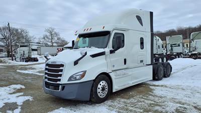 Freightliner Cascadia 126 Sleeper Semi Truck - 62" Condo Sleeper, 455HP, 12 Speed Automatic