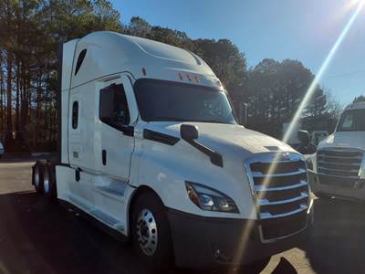 Freightliner Cascadia 126 Sleeper Semi Truck - 73" Condo Sleeper, 455HP, 12 Speed Automatic