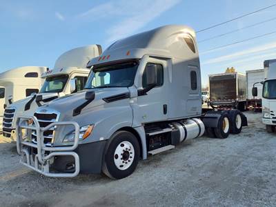 Freightliner Cascadia 126 Sleeper Semi Truck - 72" Condo Sleeper, 455HP, 10 Speed Manual