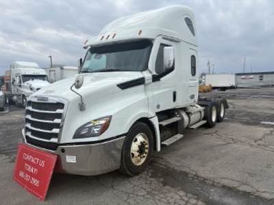 Freightliner Cascadia 126 Sleeper Semi Truck - 60" Condo Sleeper, 455HP, 12 Speed Automatic