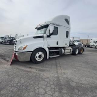 Freightliner Cascadia 126 Sleeper Semi Truck - 60" Condo Sleeper, 455HP, 10 Speed Manual