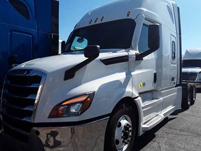 Freightliner Cascadia 126 Sleeper Semi Truck - 72" Condo Sleeper, 455HP, 12 Speed Automatic