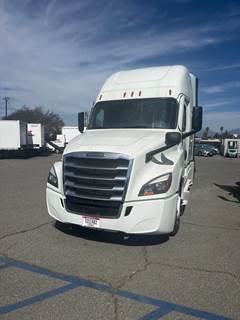 Freightliner Cascadia 126 Sleeper Semi Truck - 72" Condo Sleeper, 455HP, 12 Speed Automatic